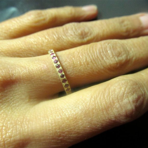 Ruby ring. 14K yellow gold ring set with 15 Ruby. - Picture 2 of 15